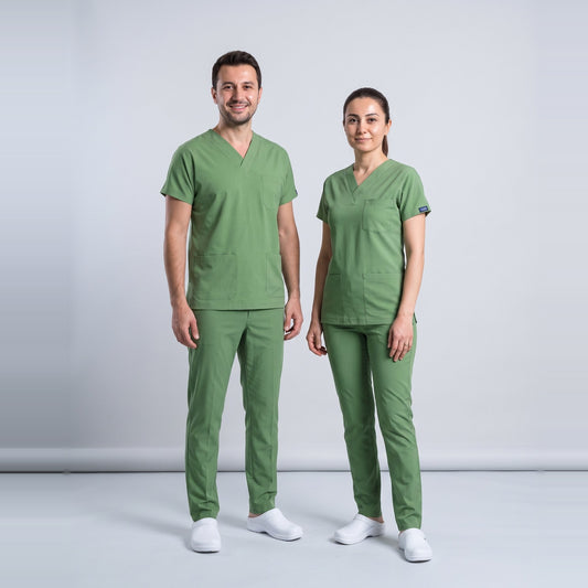 Çimen Yeşili Eczacı Forması Likralı Scrubs Takım (Grasshopper) - 1