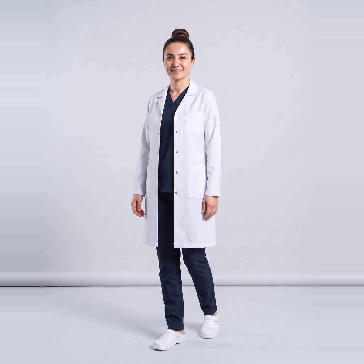 Kadın Doktor Önlüğü – Klasik Yaka - 2