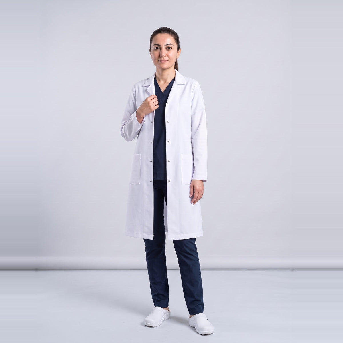 Kadın Doktor Önlüğü – Klasik Yaka - 4