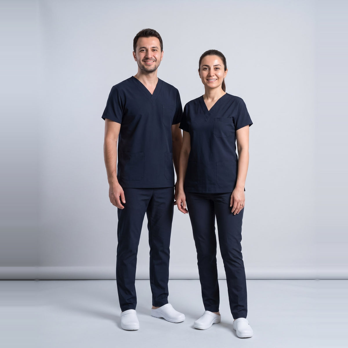 Koyu Lacivert Likralı Scrubs Takım - 1