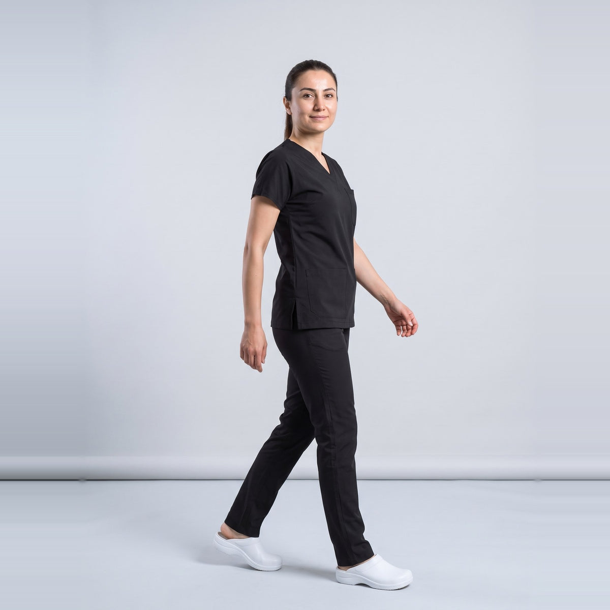 Siyah Likralı Scrubs Takım - 5