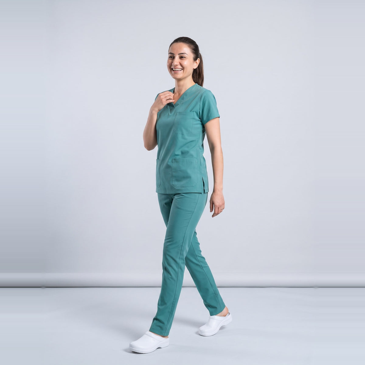 Yeşil Ameliyathane Personel Forması Likralı Scrubs Takım (Frosty Spruce) - 7